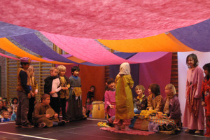 Opførelse af Aladdin i Hallen